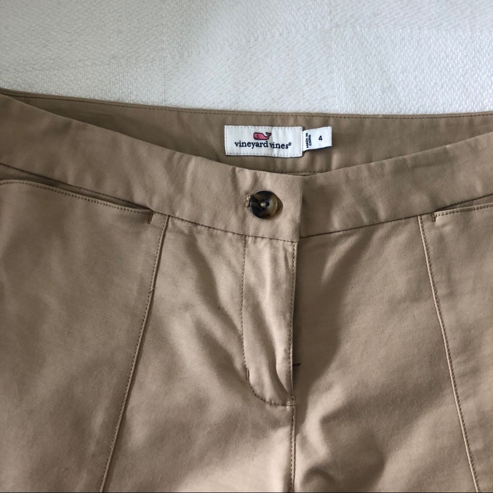 Vineyard Vines khakis